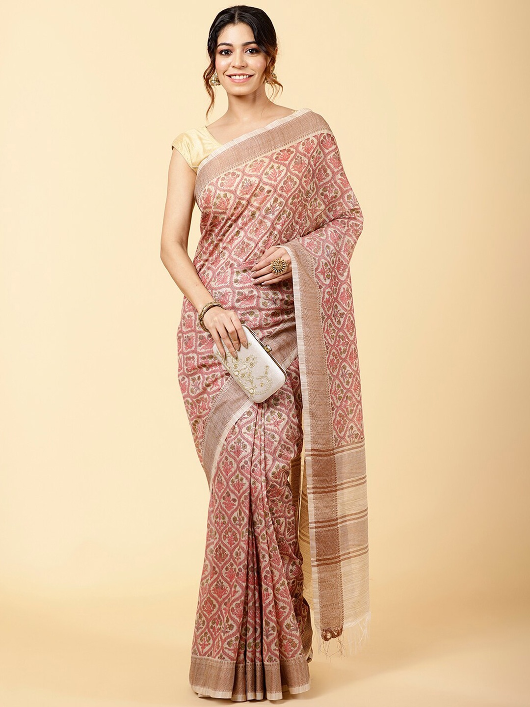 

Meena Bazaar Ethnic Motifs Printed Saree With Blouse Piece, Pink