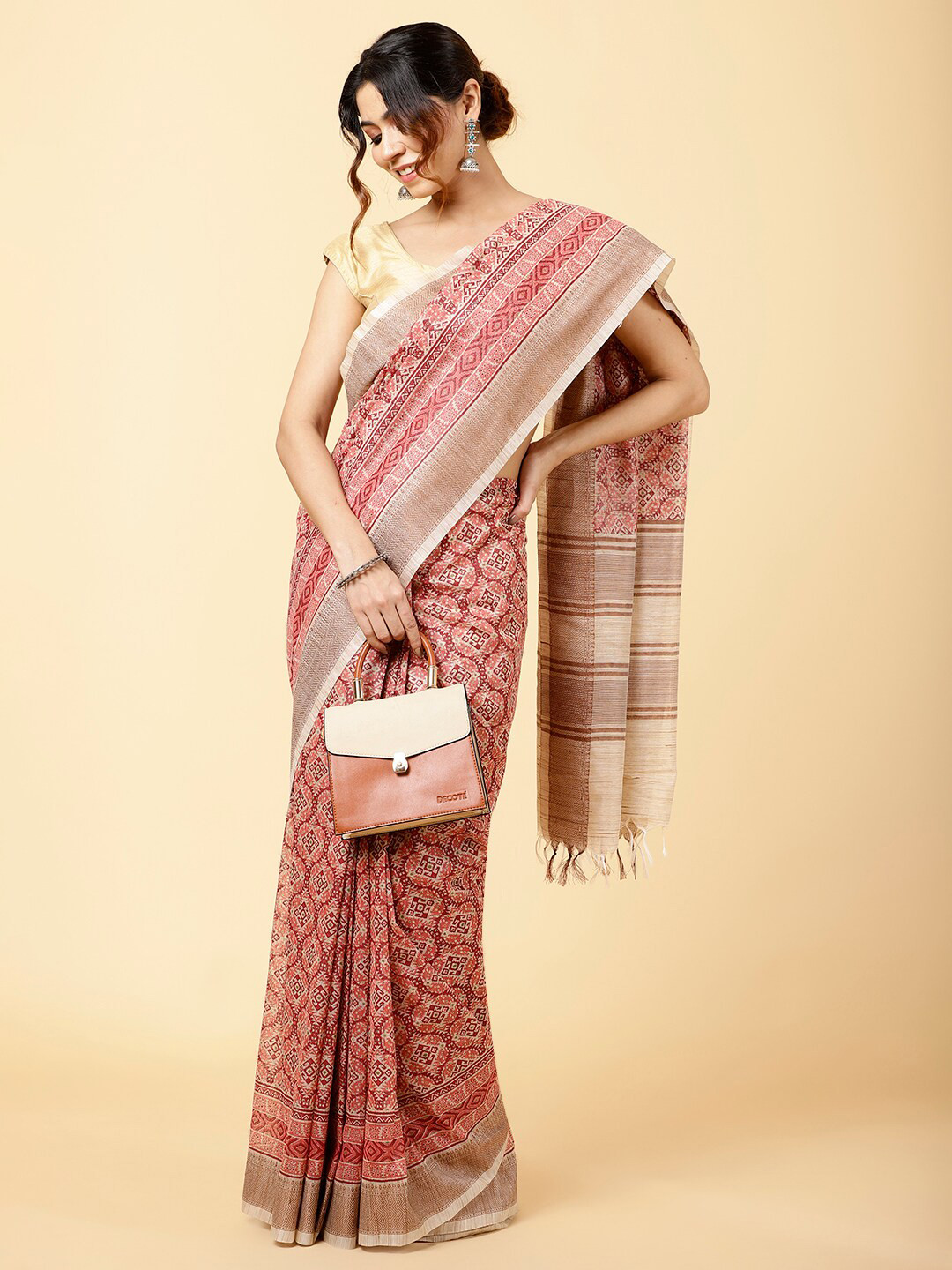 

Meena Bazaar Ethnic Motifs Printed Woven Design Saree, Peach