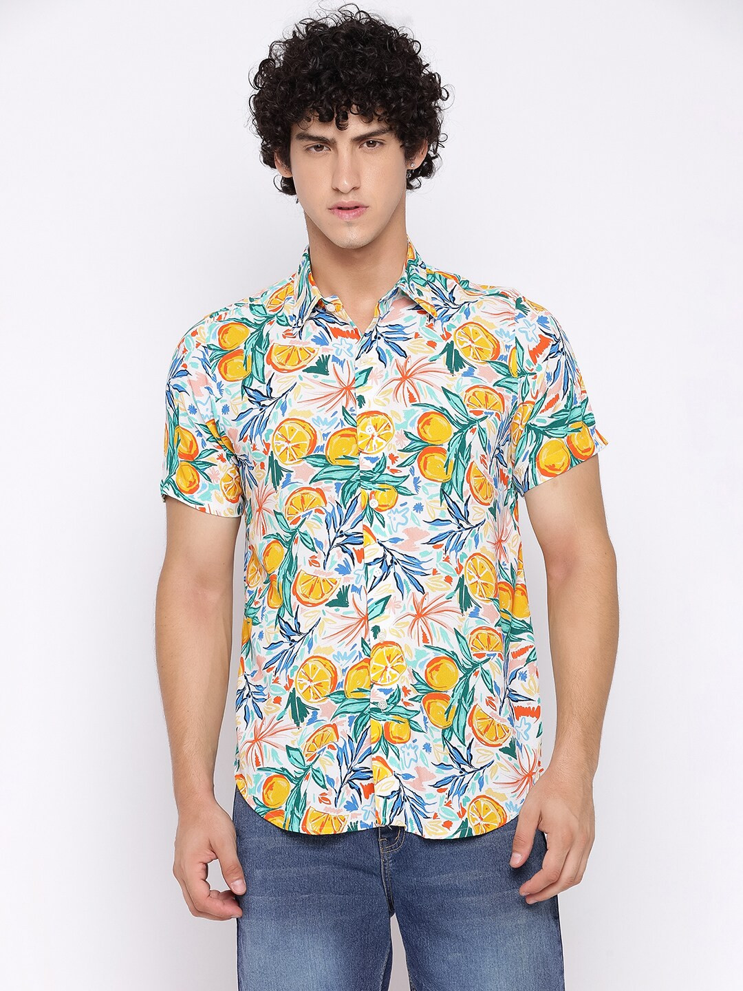 

Shurtz N Skurtz Relaxed Conversational Printed Regular Fit Cotton Casual Shirt, White