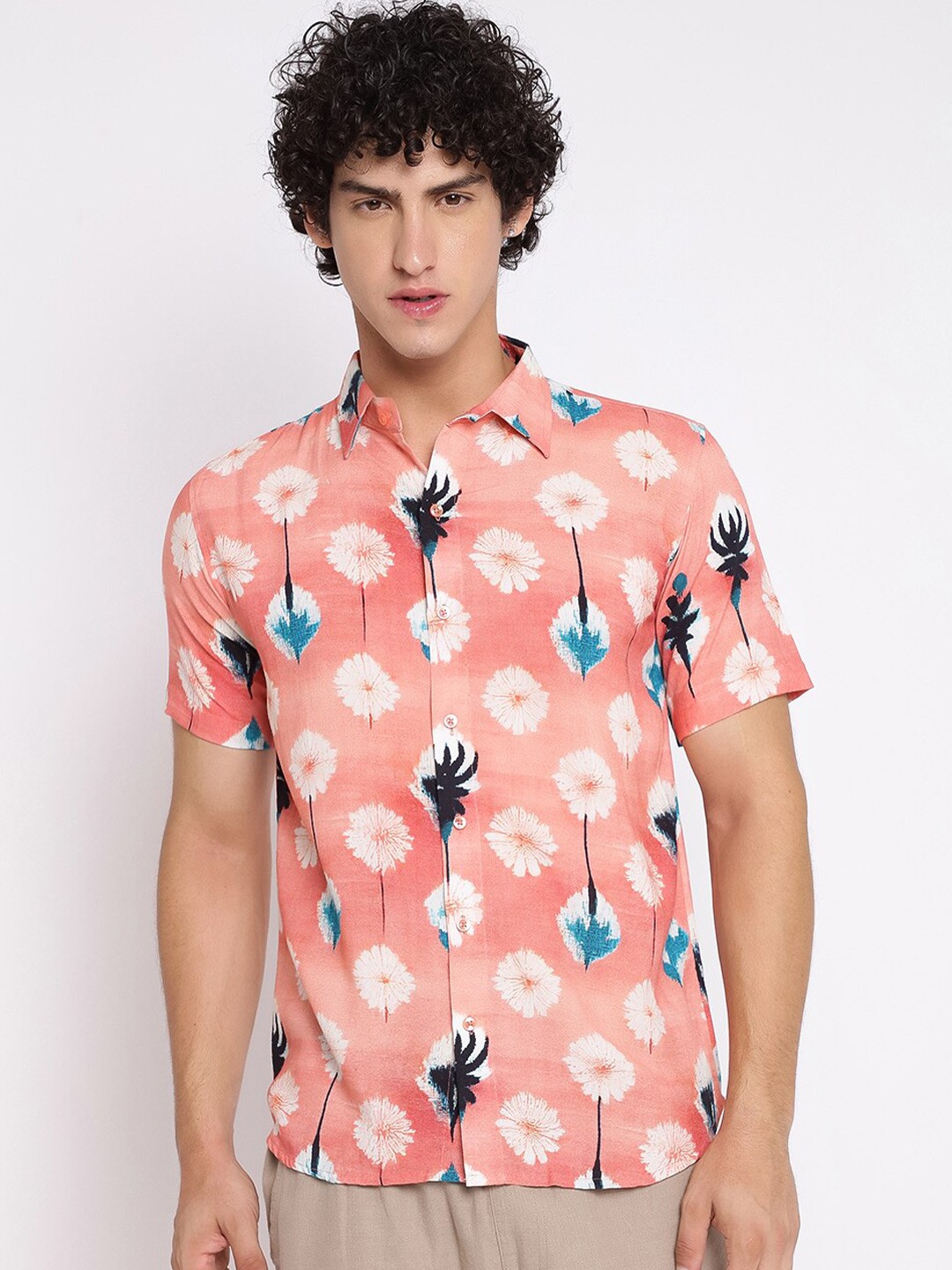 

Shurtz N Skurtz Floral Printed Relaxed Fit Cotton Casual Shirt, Peach