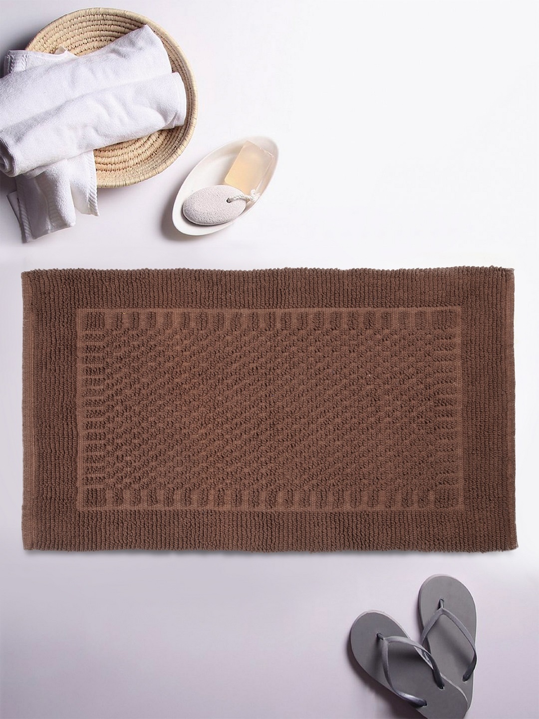 

ROMEE Brown Textured Rectangular Bath Rug