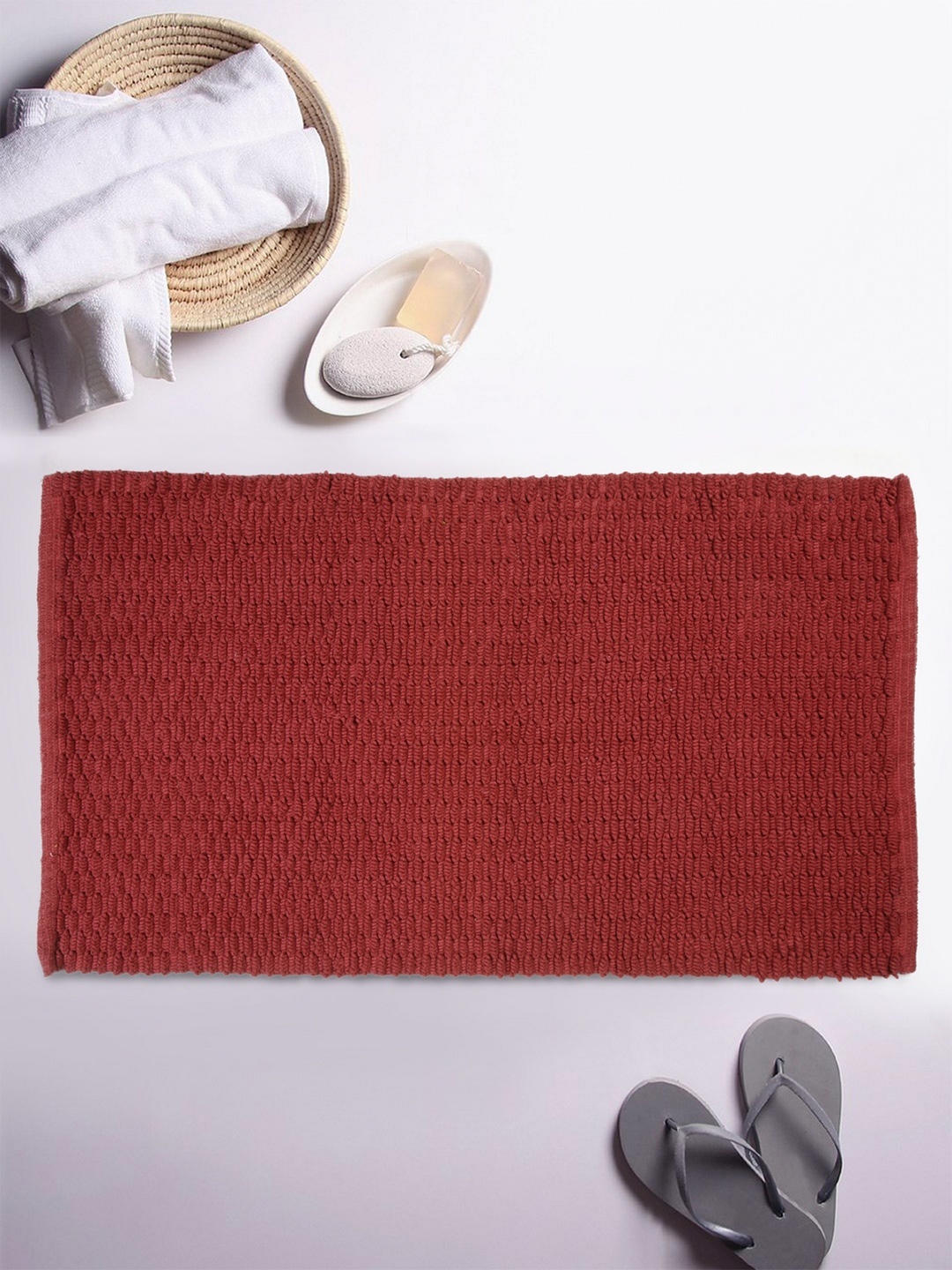 

ROMEE Red Textured Rectangular Bath Rug