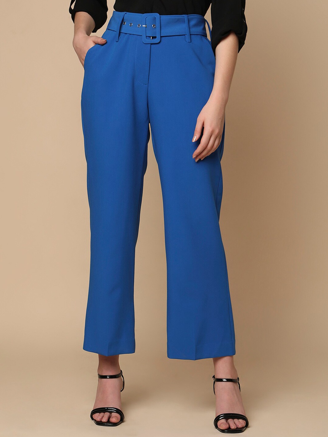 

Vero Moda Women Straight Fit High-Rise Formal Trousers, Blue