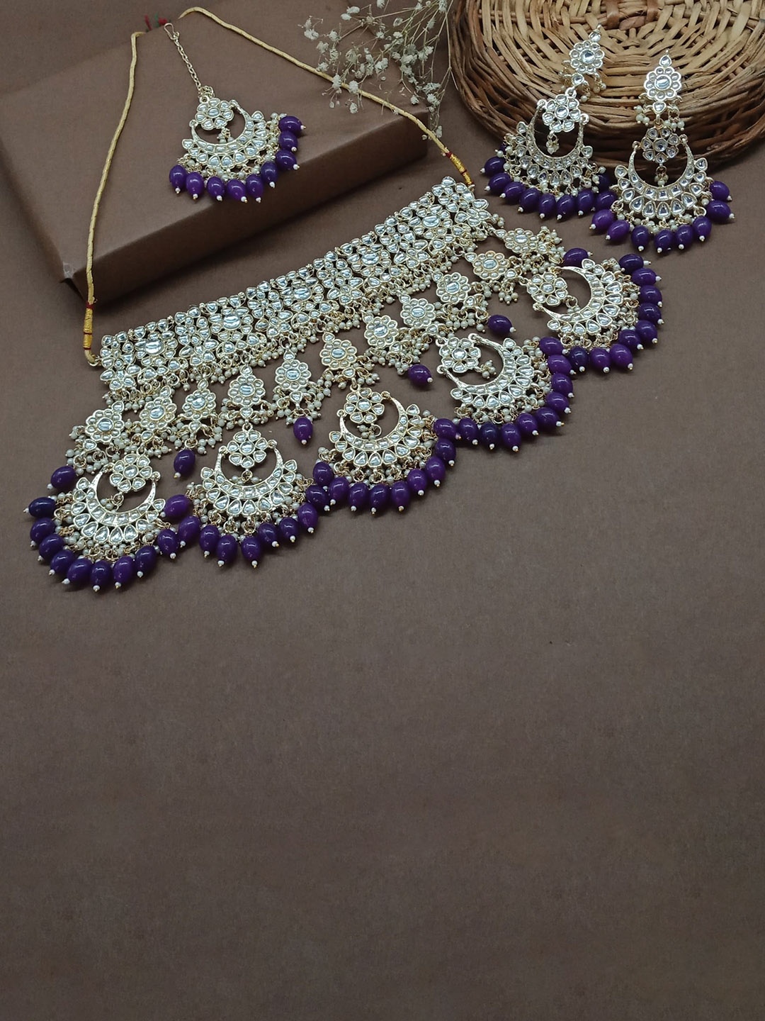 

AASHISH IMITATION Gold-Plated Stone-Studded & Beaded Jewellery Set