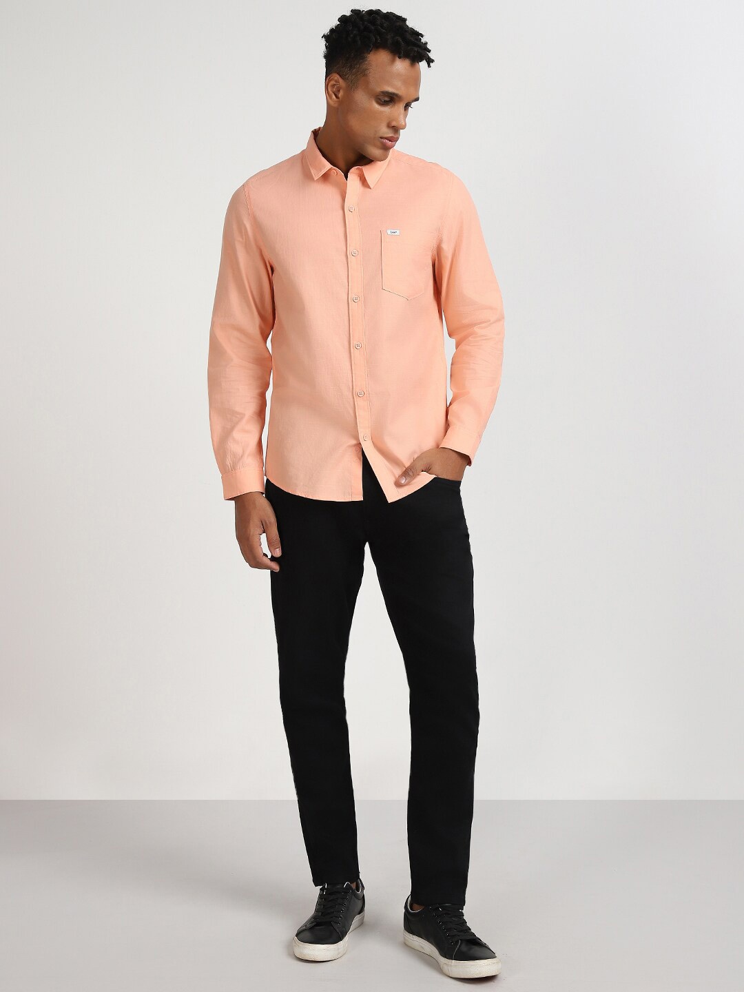 

Lee Spread Collar Cotton Casual Slim Fit Shirt, Peach