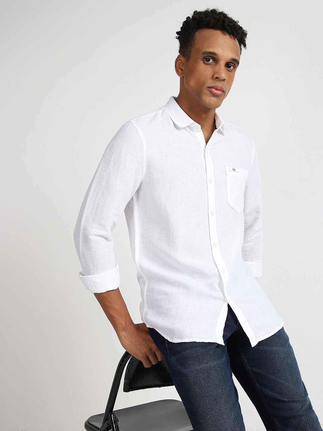 

Lee Spread Collar Slim Fit Opaque Cotton Casual Shirt, White