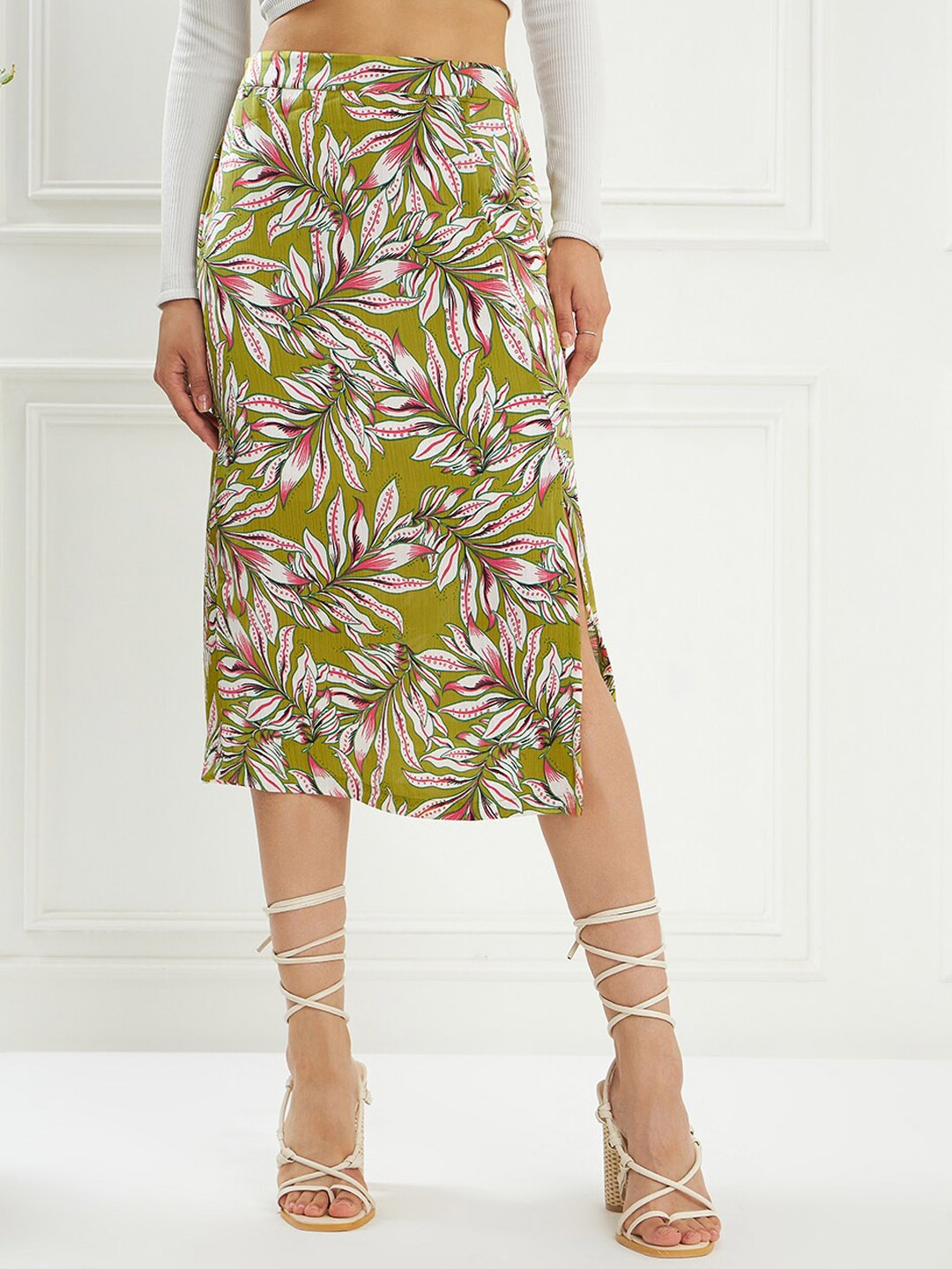 

KASSUALLY Leaf PrintedSide Slit Midi A-Line Skirt, Green