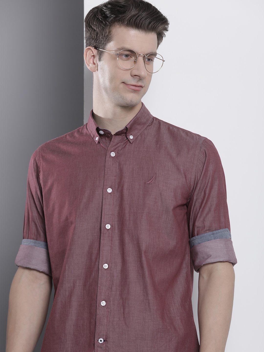 

Nautica Solid Slim Fit Pure Cotton Casual Shirt, Maroon