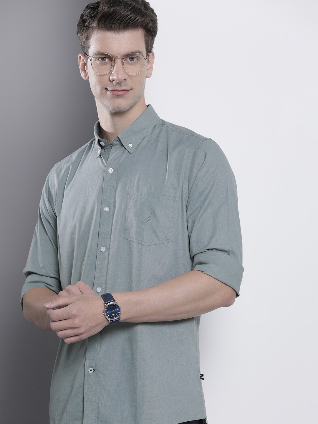 

Nautica Self Design Checked Classic Fit Pure Cotton Casual Shirt, Grey