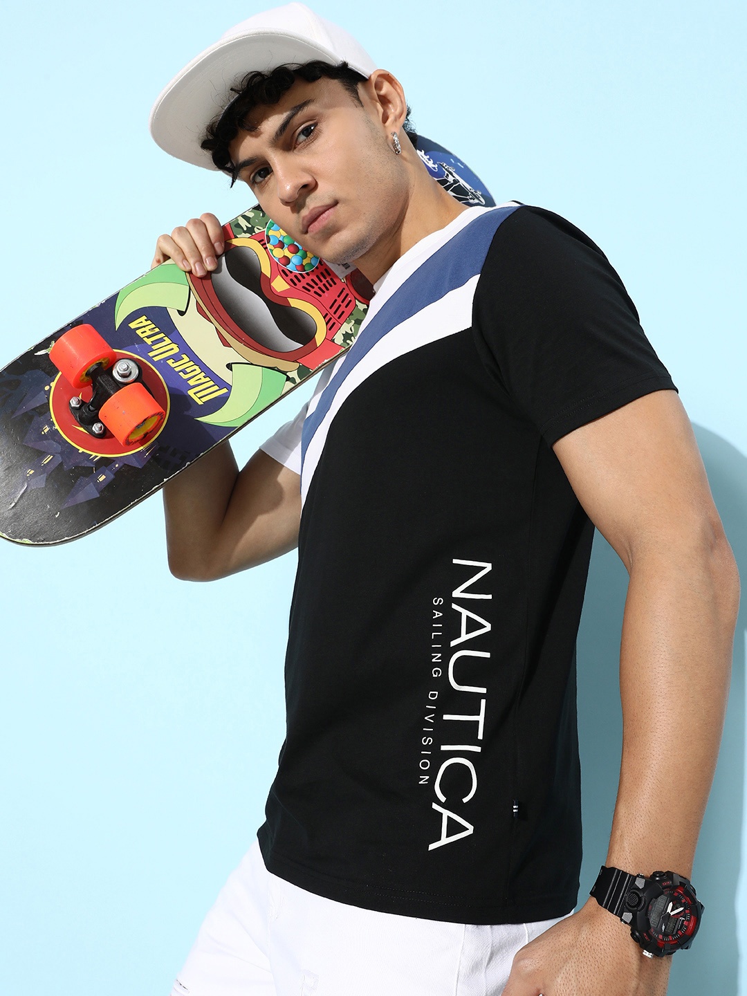 

Nautica Colourblocked Round-Neck Pure Cotton Casual T-shirt, Black