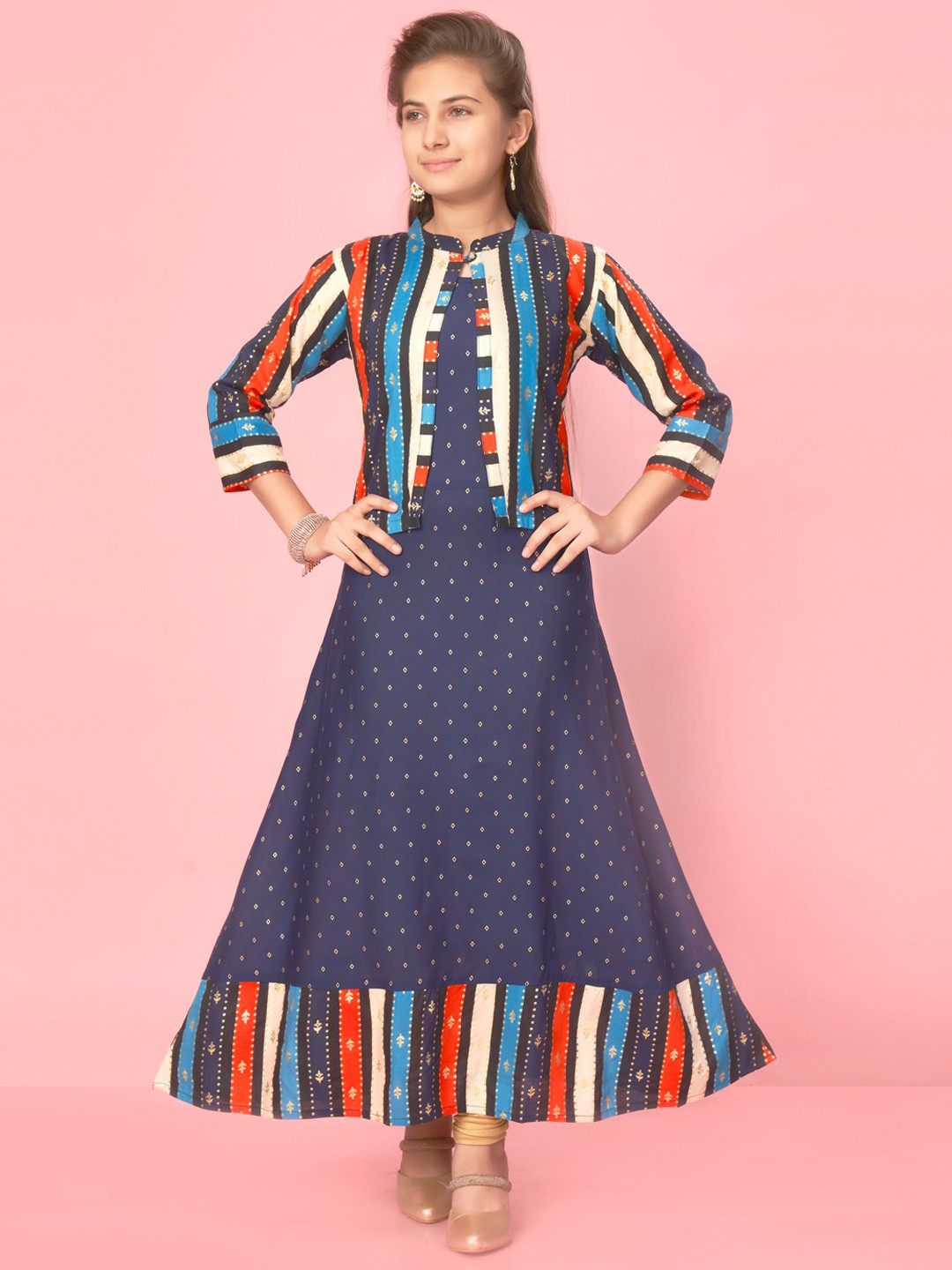

BAESD Girls Geometric Printed Round Neck Thread Work Kurta With Overcoat, Navy blue