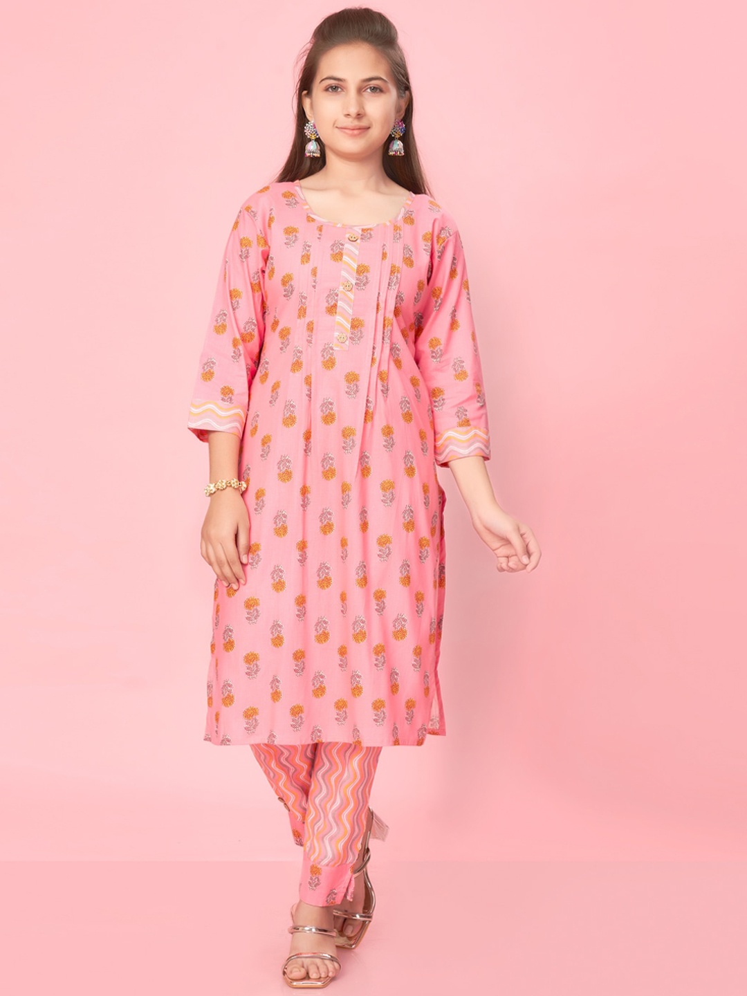 

BAESD Girls Floral Printed Round Neck Pure Cotton Kurta with Trouser, Pink