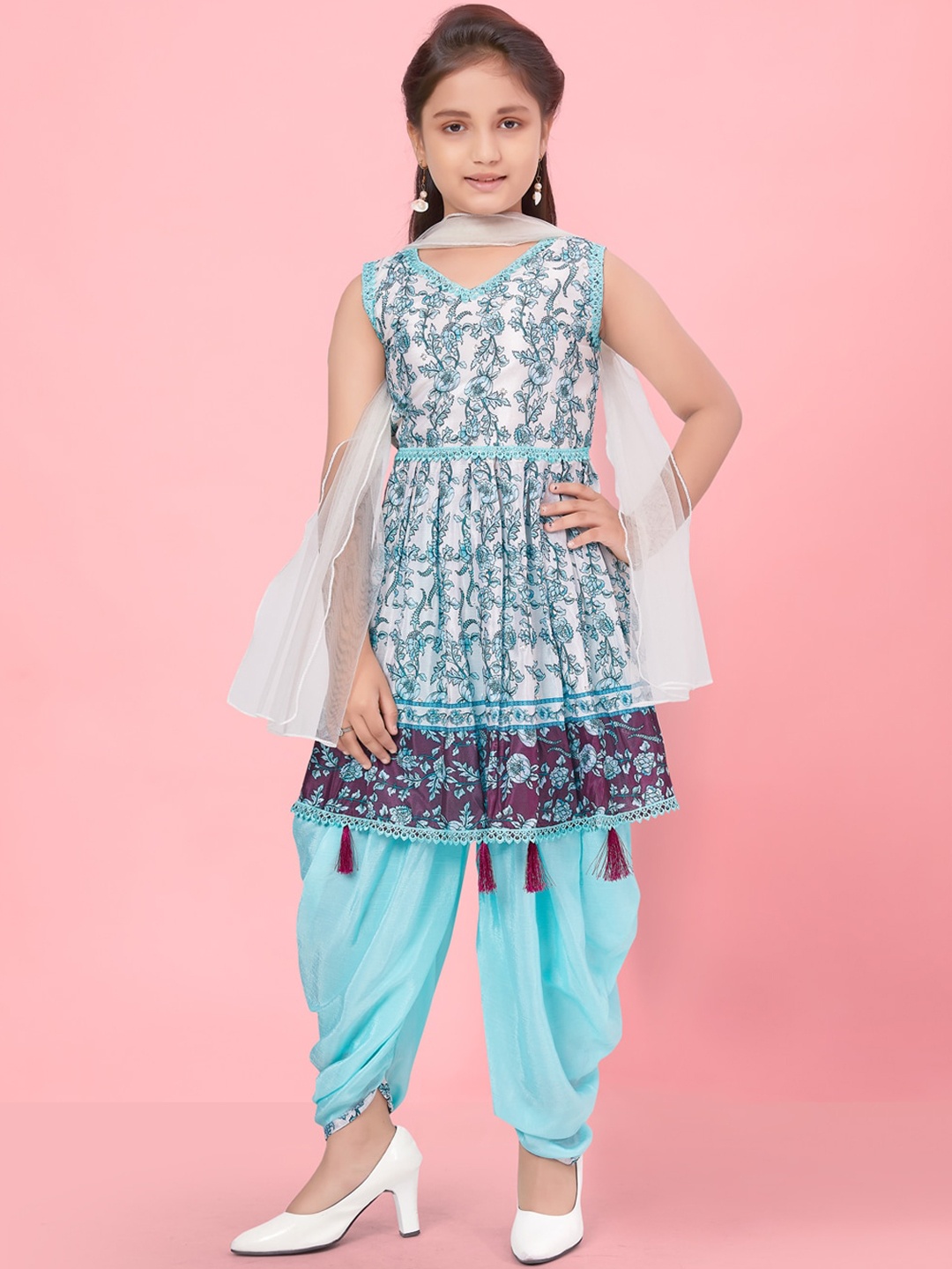 

BAESD Girls Floral Printed Pleated Pure Silk V-Neck Kurta & Dhoti Pants with Dupatta, Blue