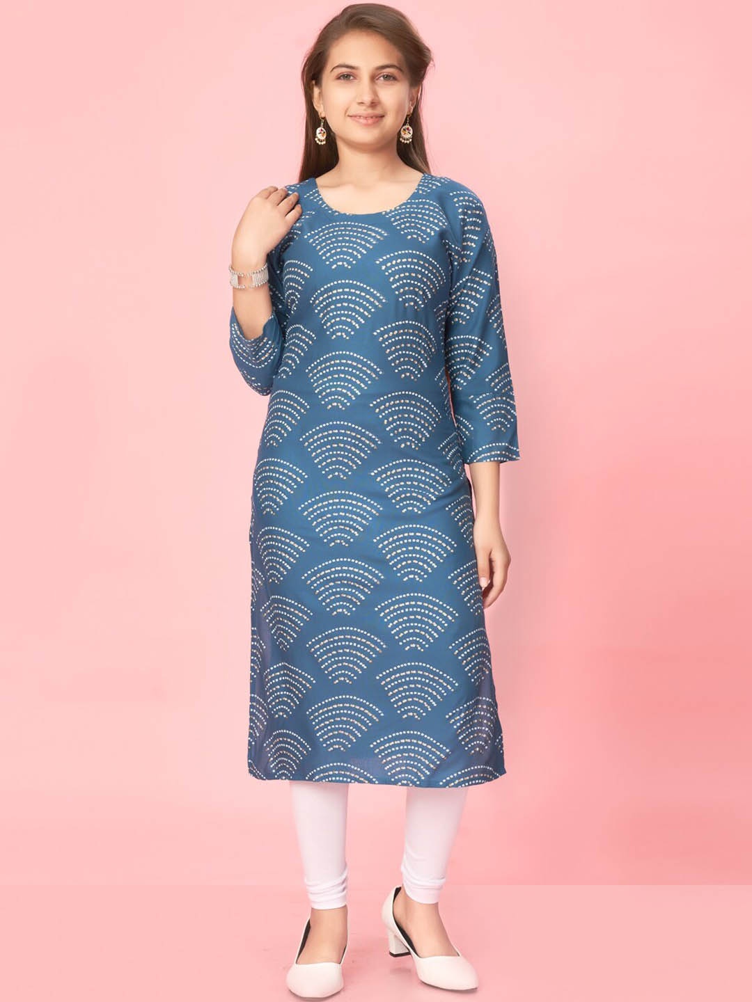 

BAESD Girls Tribal Printed Round Neck Straight Kurta, Blue