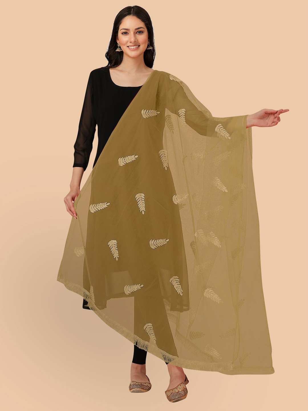 

Dori Green Floral Embroidered Dupatta With Thread Work