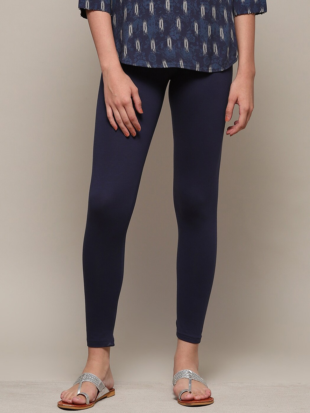 

Biba Women Mid-Rise Ankle-Length Slim Fit Leggings, Navy blue