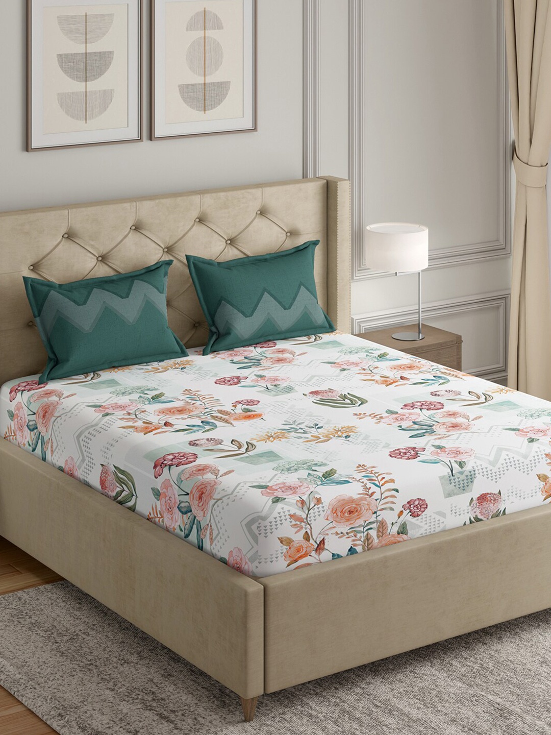 

GM Green & Pink Printed Cotton 144 TC King Bedsheet with 2 Pillow Covers