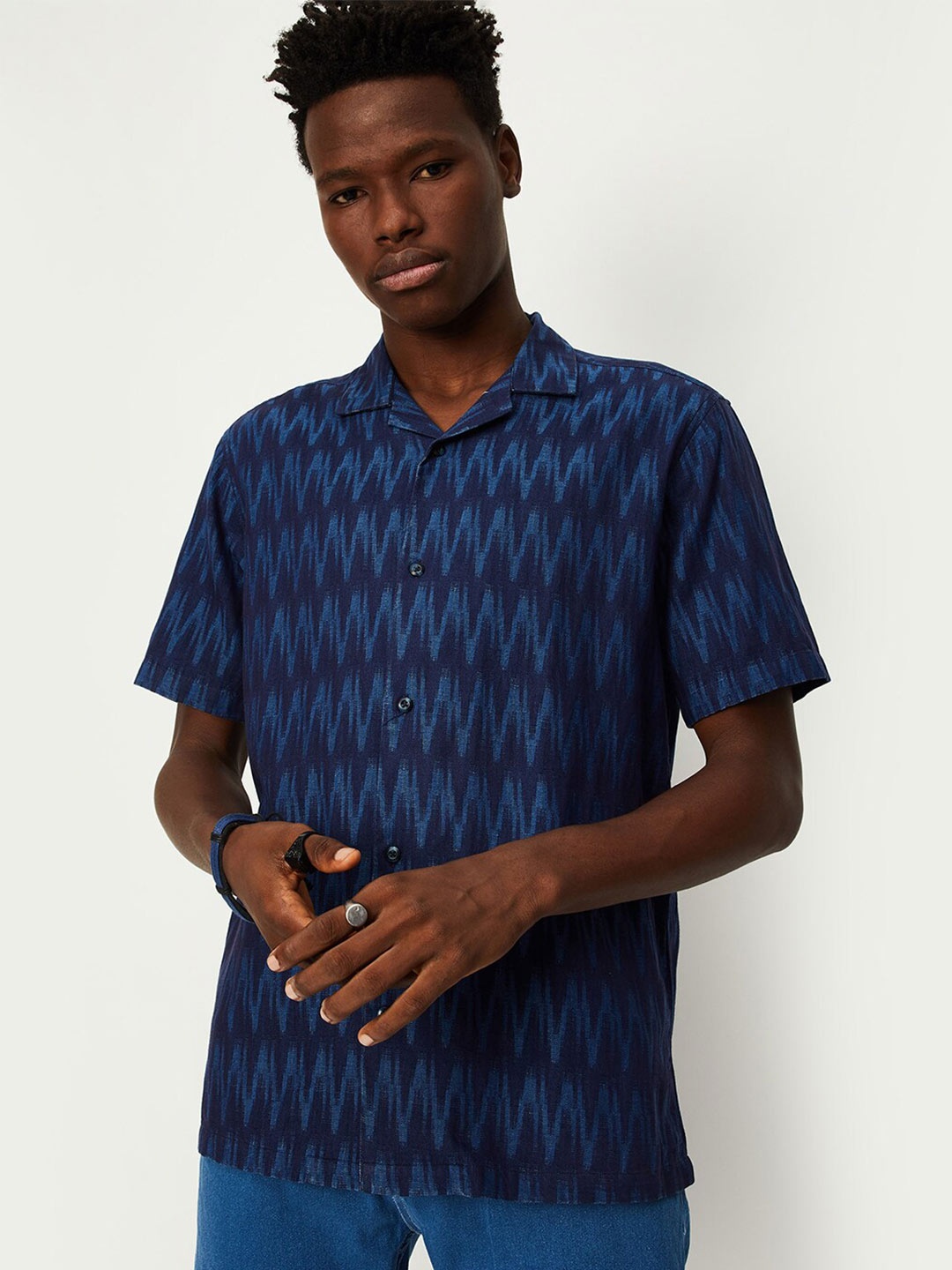 

max Chevron Checked Spread Collar Cotton Casual Shirt, Blue