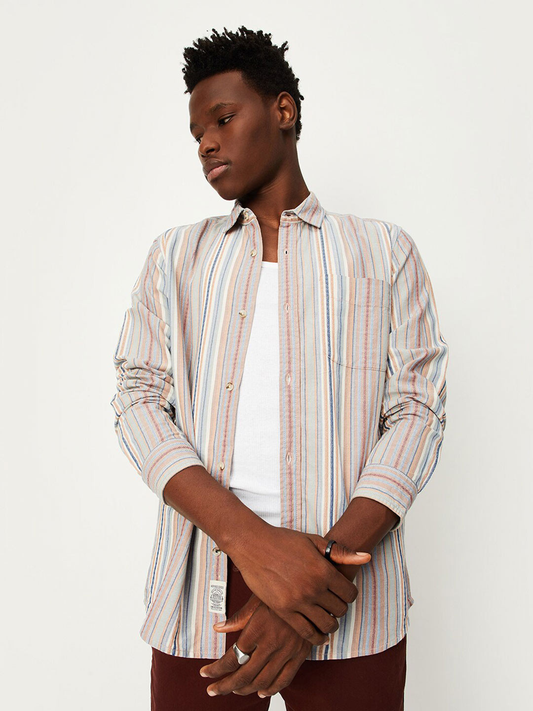 

max Vertical Striped Regular Fit Opaque Cotton Casual Shirt, Off white