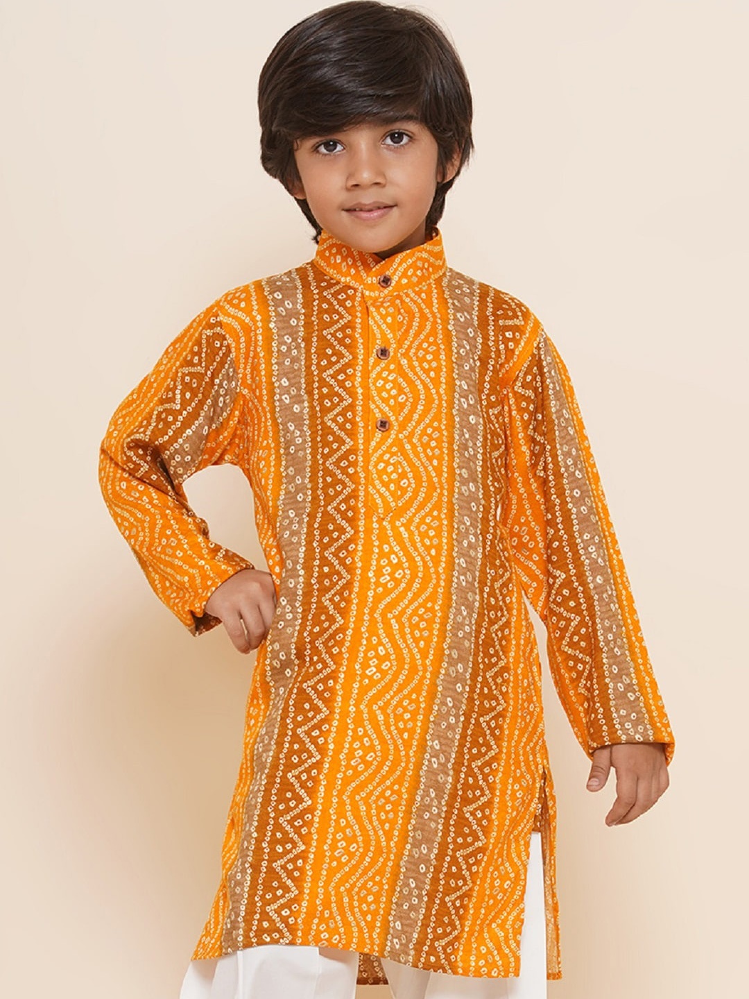 

Aj DEZInES Boys Bandhani Printed Band Collar Long Sleeves Pure Cotton Kurta, Yellow
