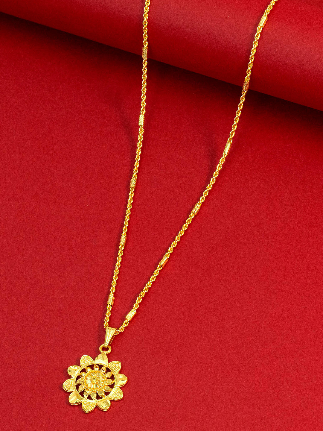 

Ramdev Art Fashion Jwellery Gold-Plated Minimal Necklace