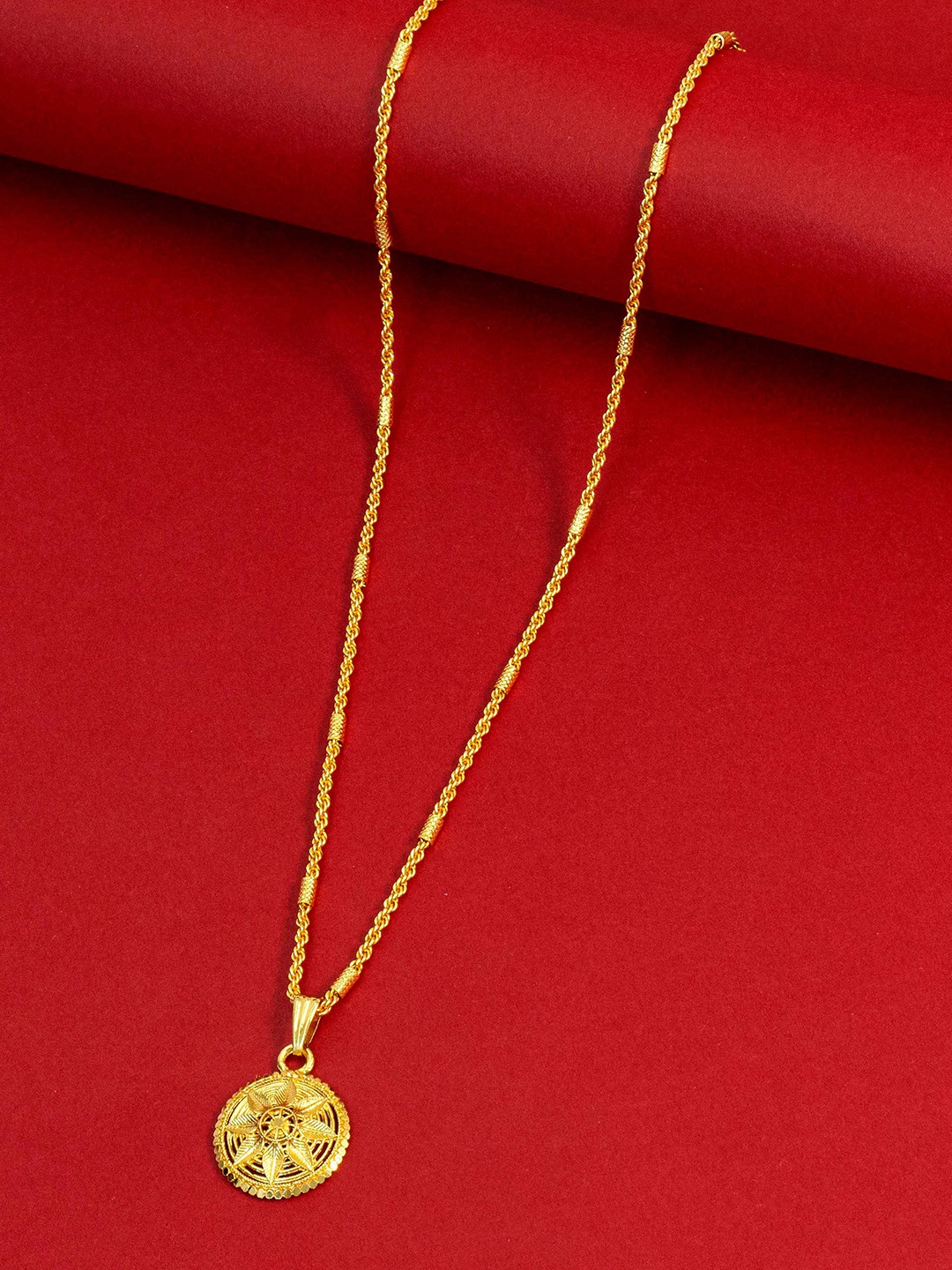 

Ramdev Art Fashion Jwellery Gold-Plated Minimal Chain