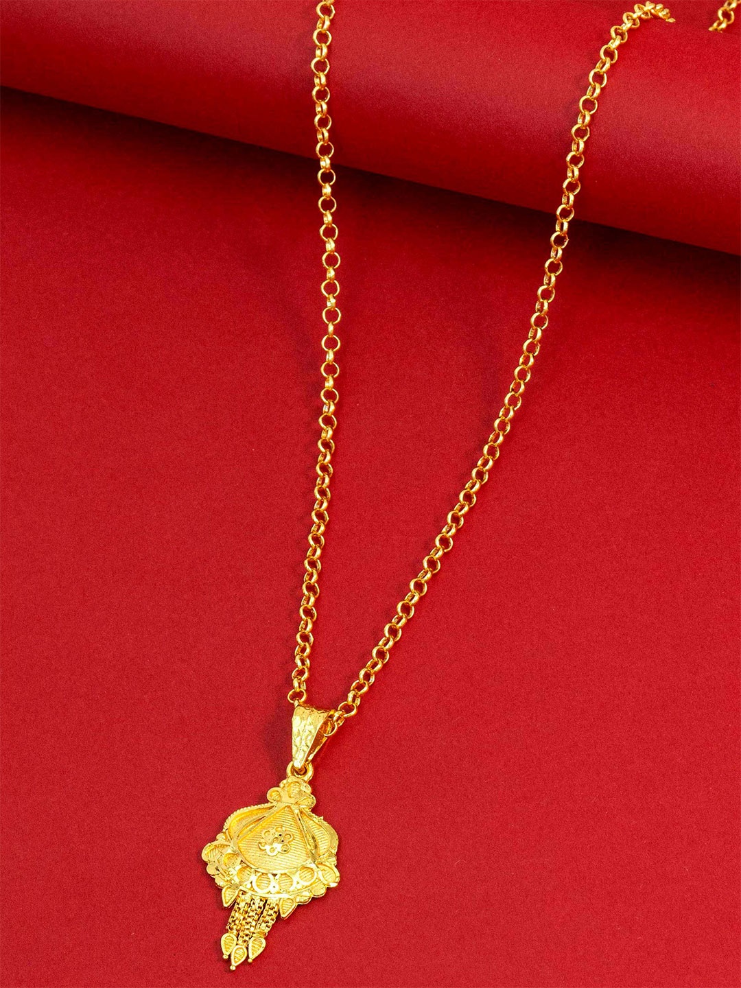

Ramdev Art Fashion Jwellery Gold-Plated Minimal Brass Chain