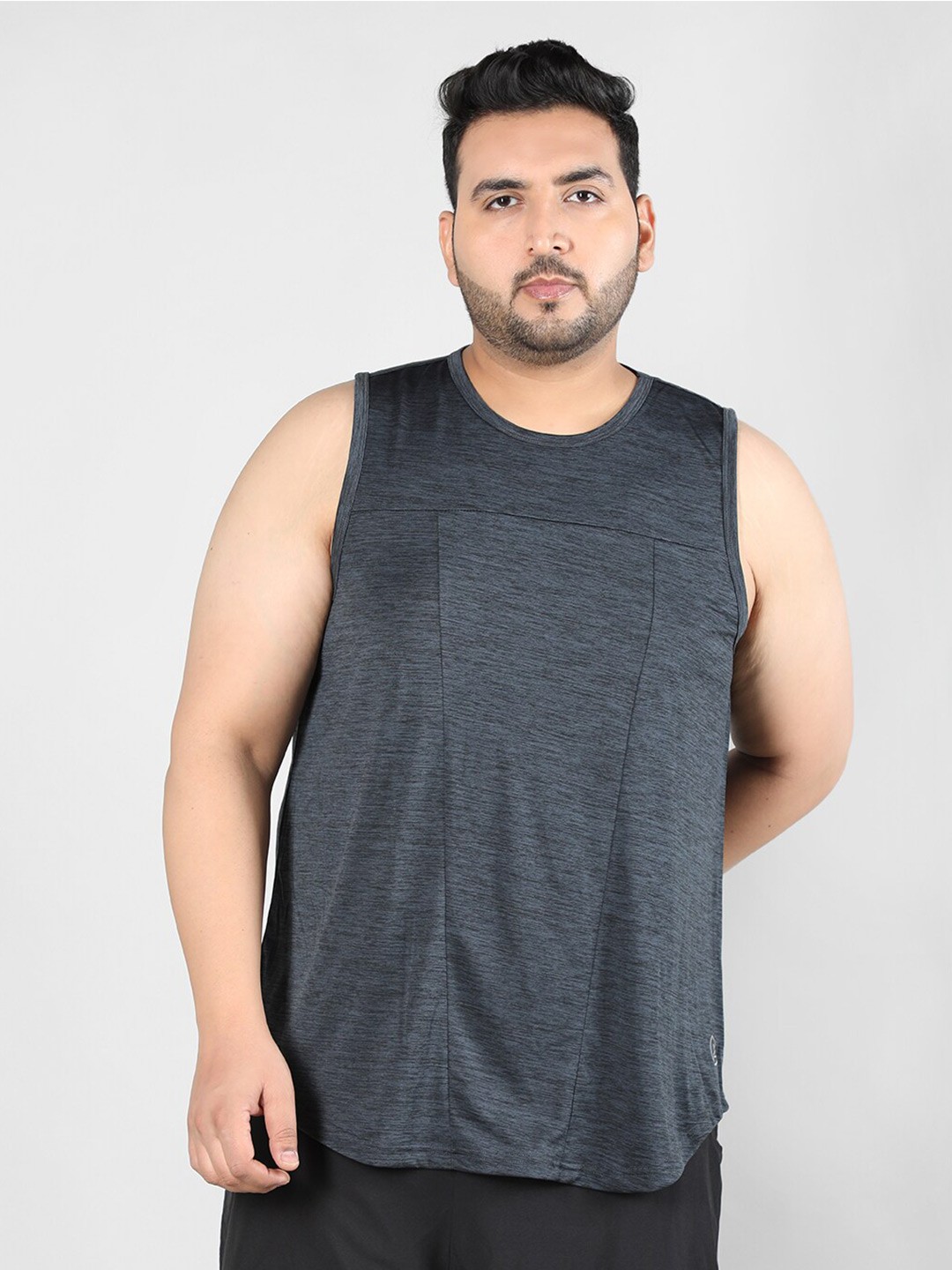 

CHKOKKO Plus Size Round Neck Sports T-shirt, Grey