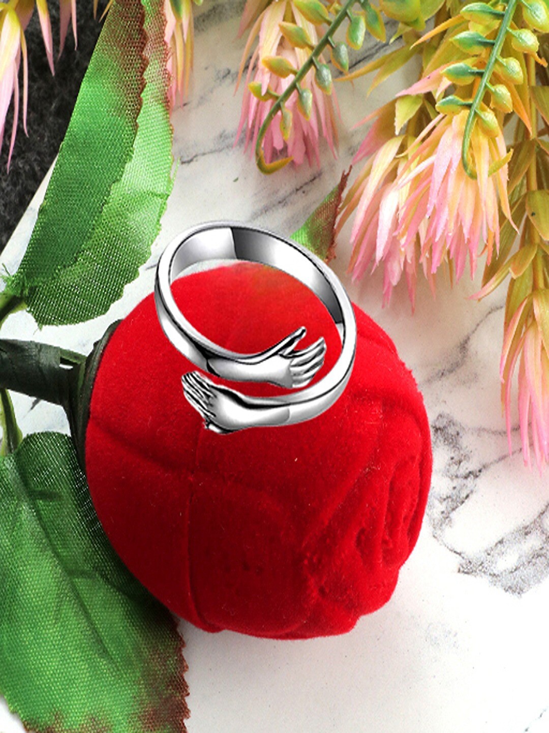 

UNIVERSITY TRENDZ Silver-Plated Ring With Artificial Velvet Rose
