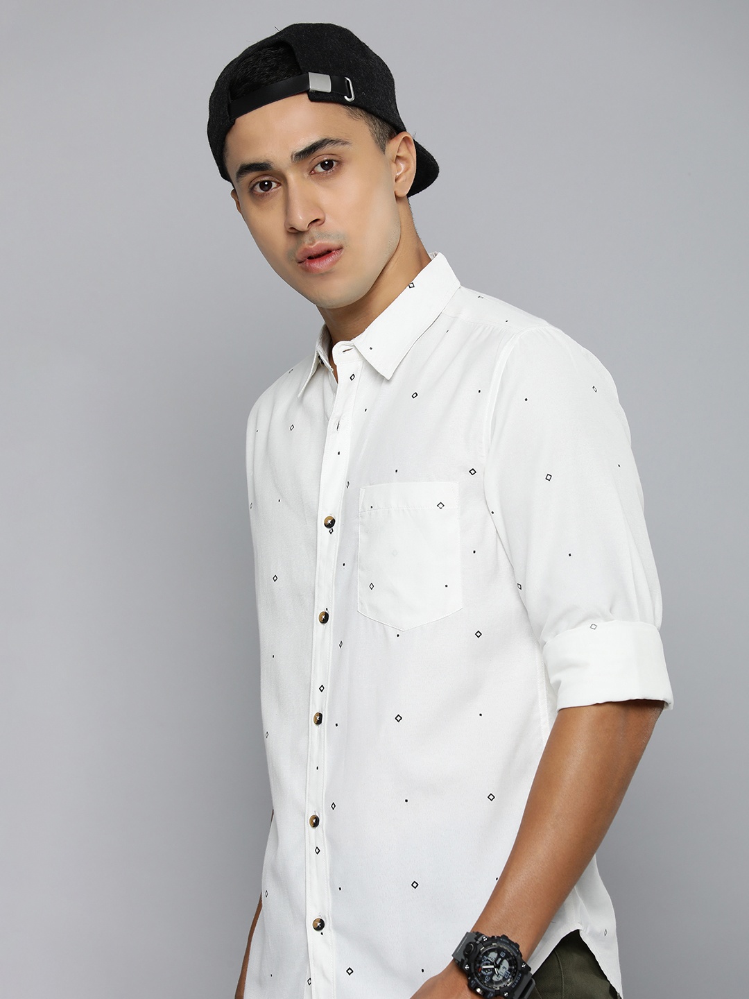 

R.Code by The Roadster Life Co. Printed Casual Shirt, White