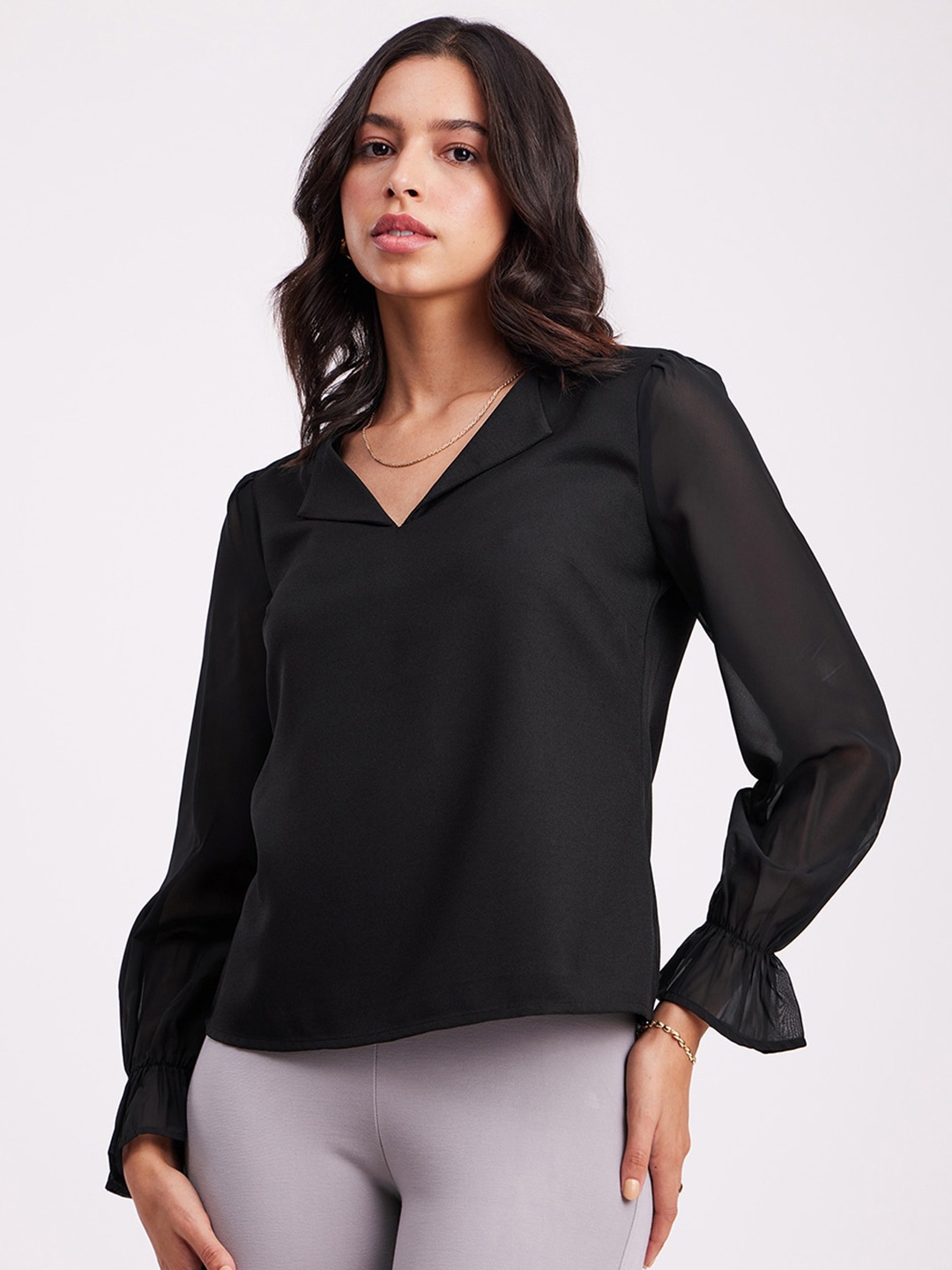 

FableStreet V-Neck Cuffed Sleeves Top, Black