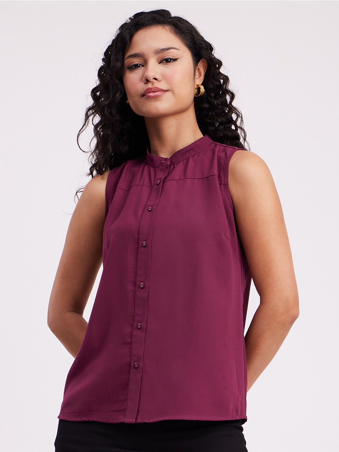 

FableStreet Mandarin Collar Sleeveless Shirt Style Top, Maroon