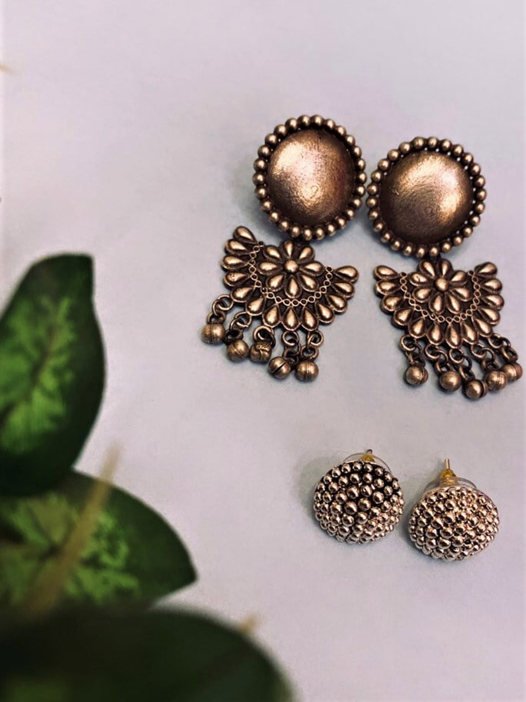 

ATIBELLE Set Of 2 Silver-Plated Contemporary Studs Earrings