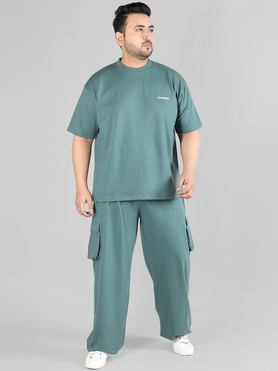 

CHKOKKO T-Shirt With Track Pants Co-Ords, Green