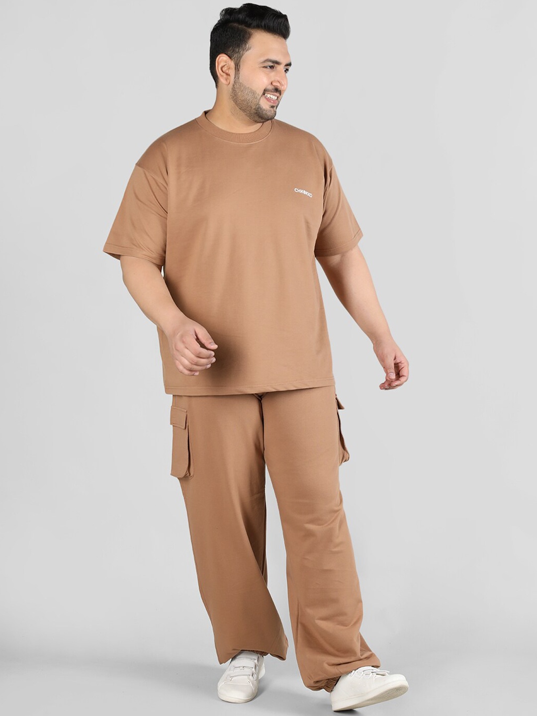 

CHKOKKO T-Shirt & Track Pant Co-Ords, Camel brown