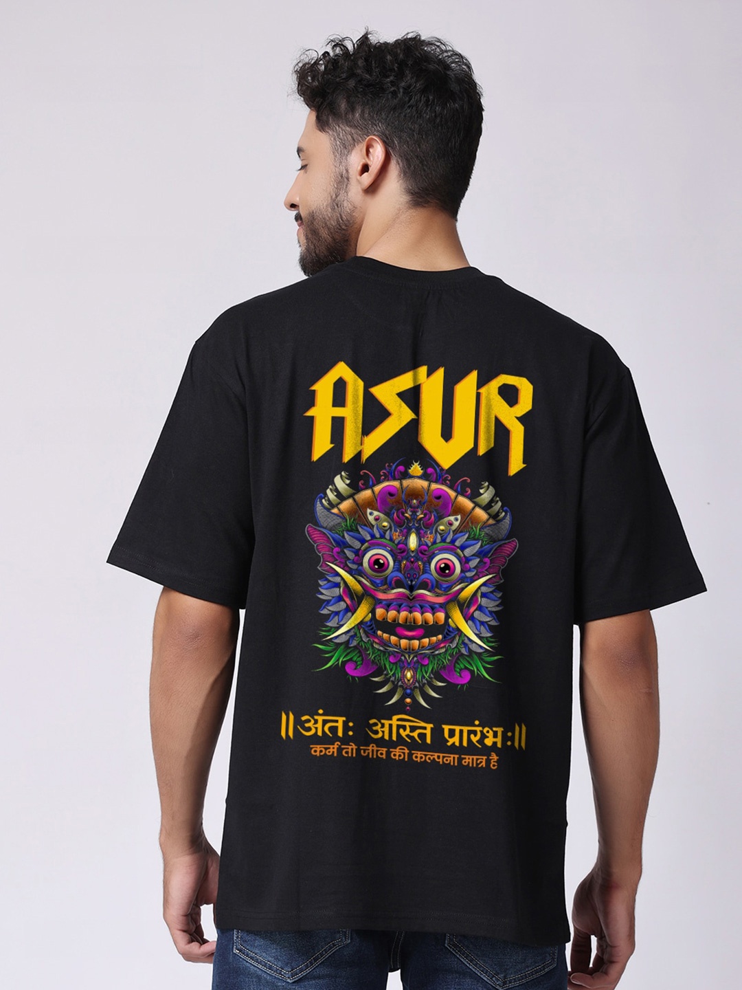 

The Label Bar Graphic Printed Drop Shoulder Sleeves Loose Fit Cotton T-shirt, Black