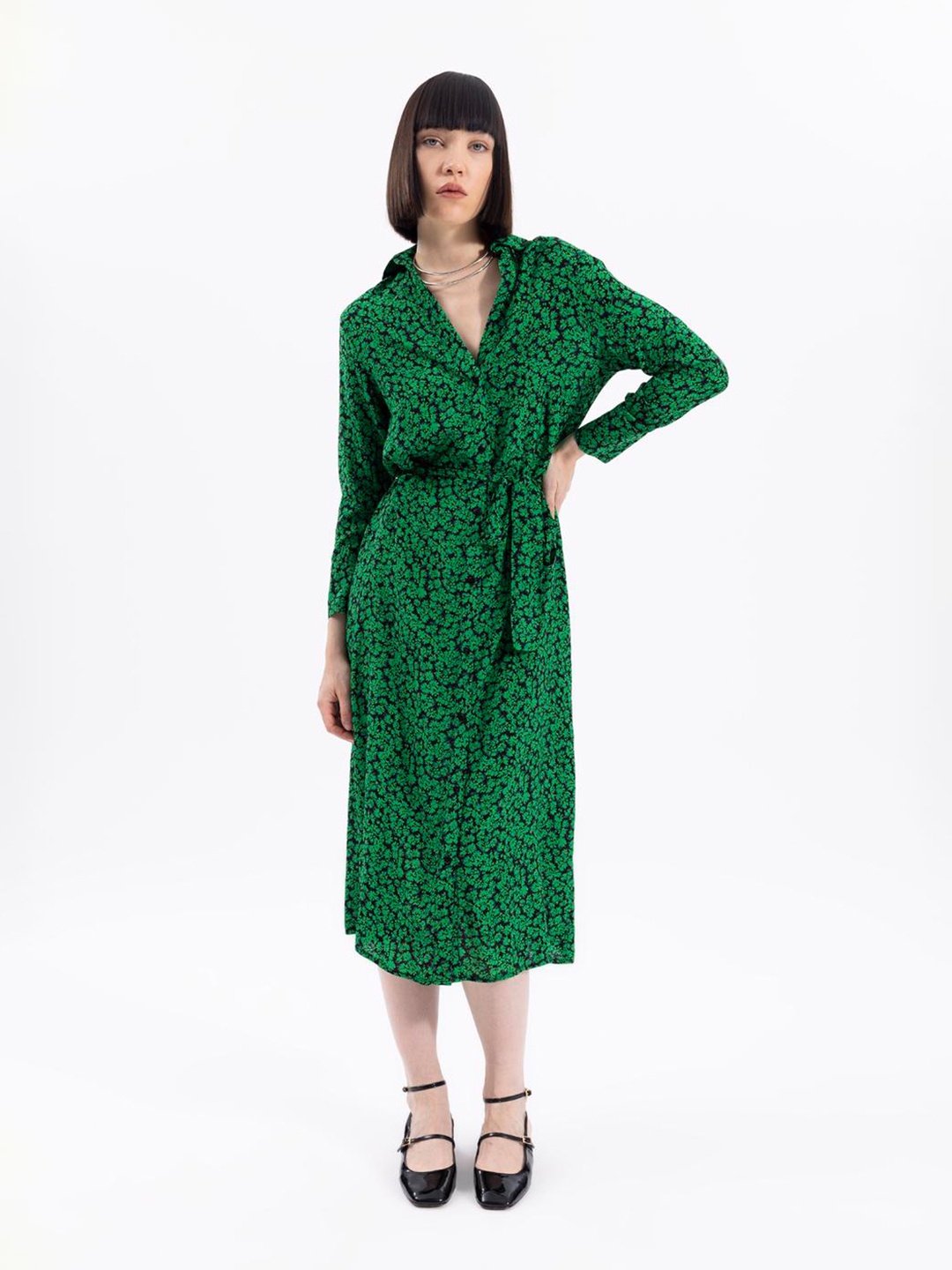 

PRET A TUER Abstract Printed Shirt Collar Long Sleeves Tie-Up A-Line Midi Dress, Green