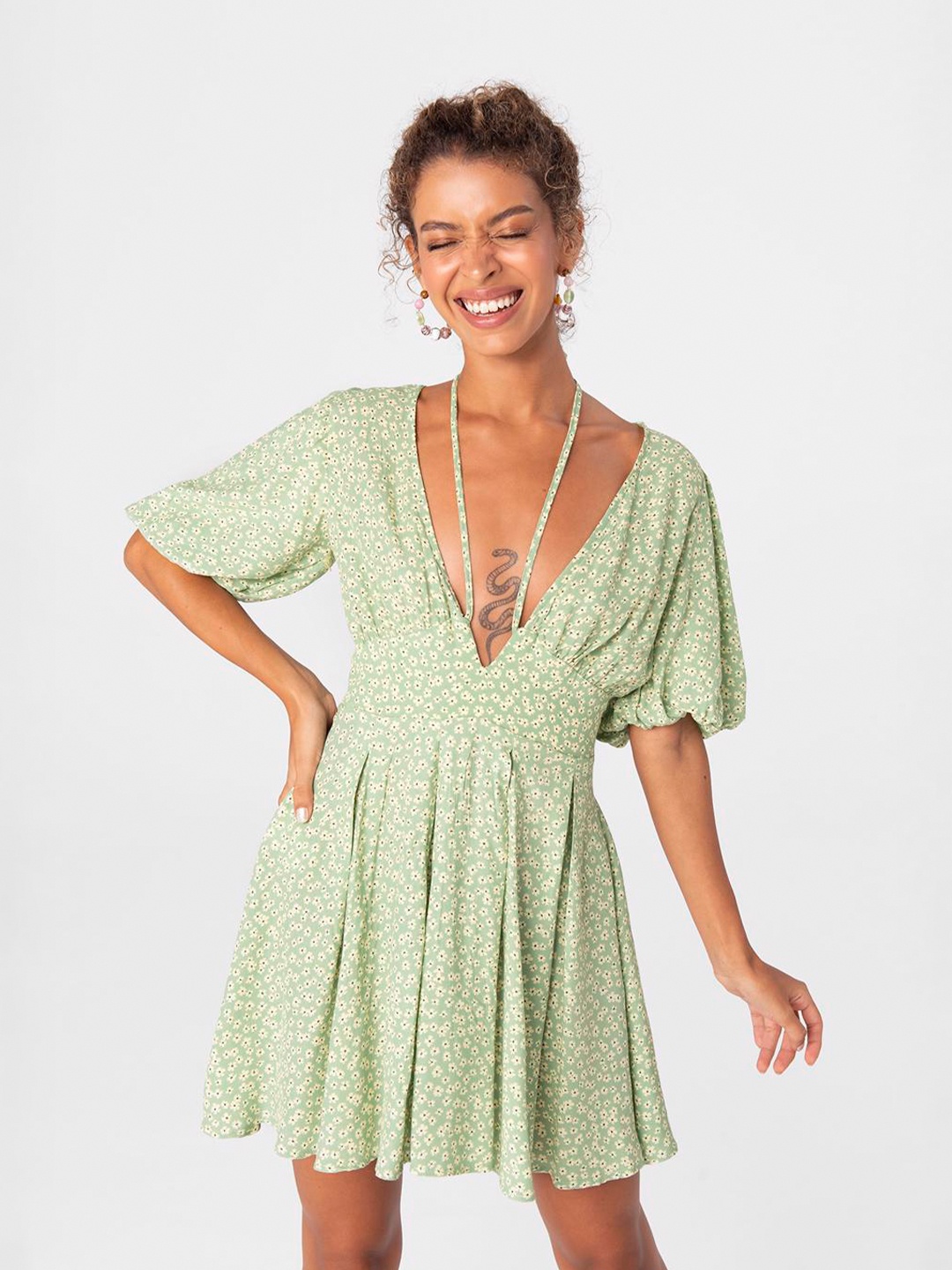 

PRET A TUER Floral Printed V- Neck Puff Sleeves Fit & Flare Dress, Green