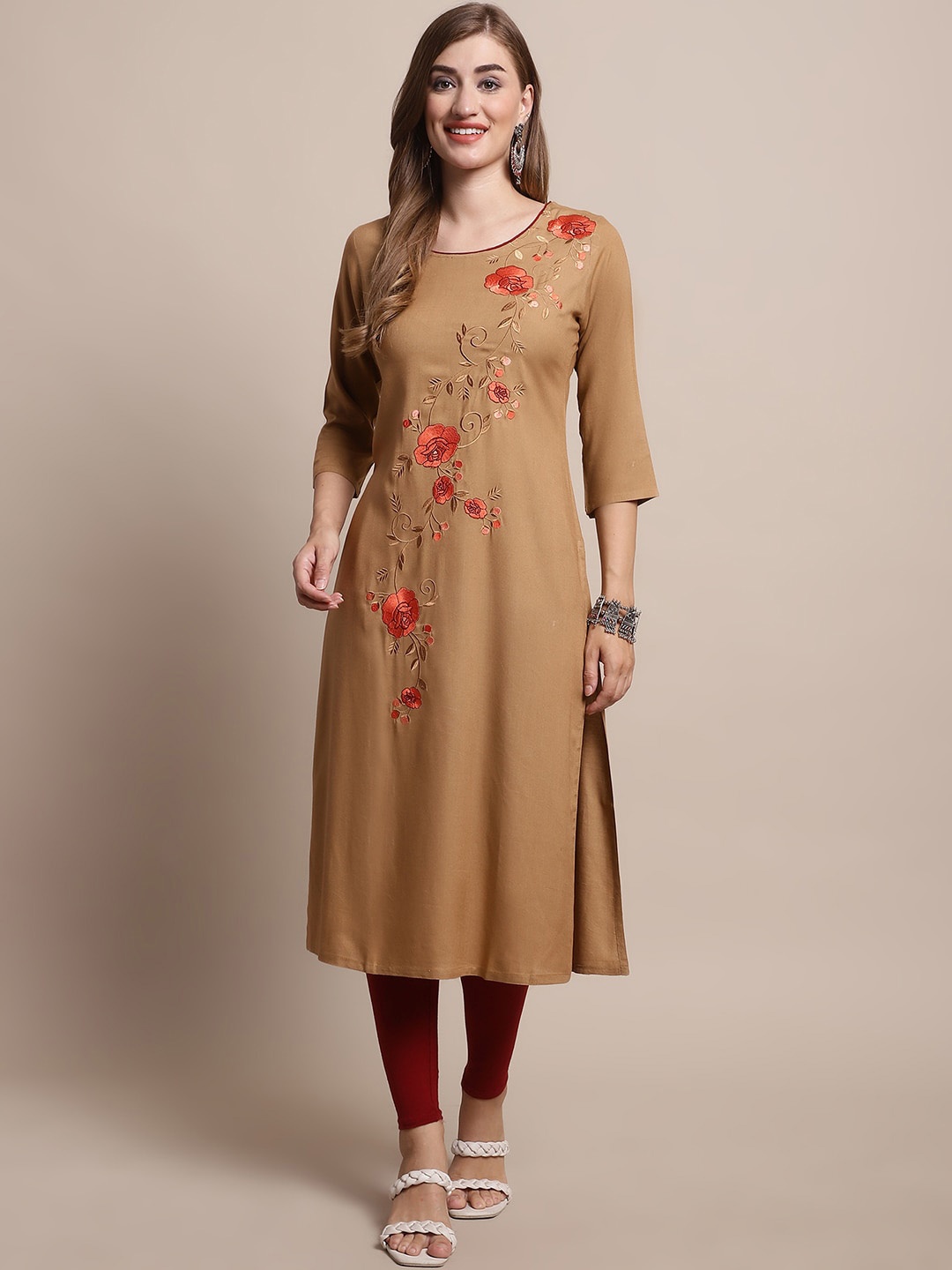 

Katn India Brown & Orange Floral Embroidered Regular Kurta
