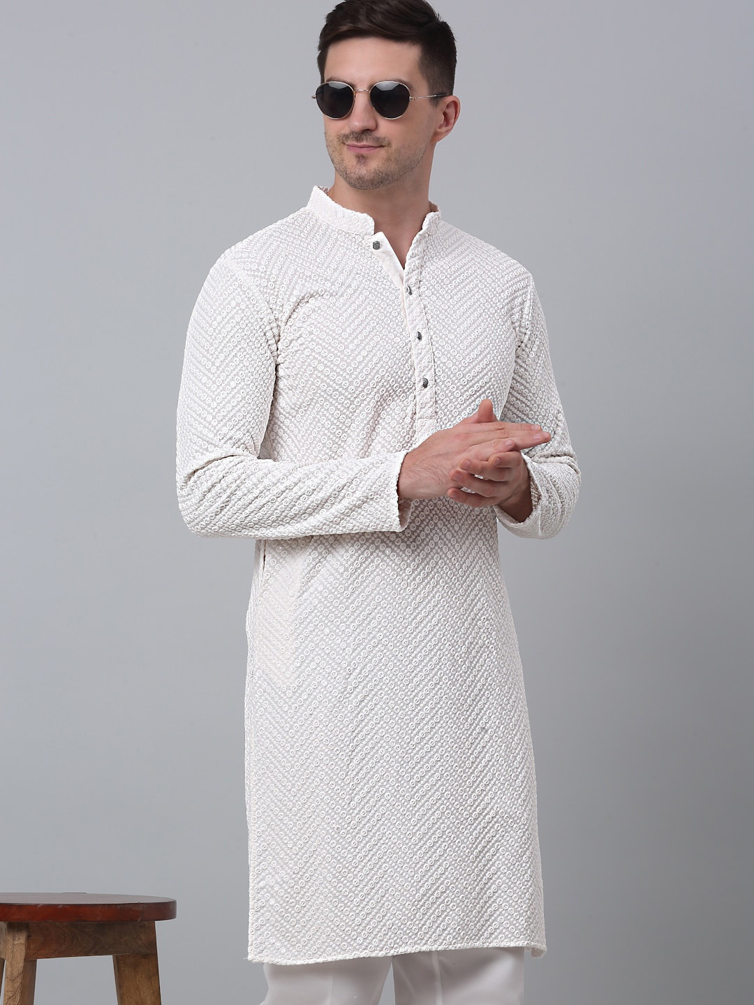 

Jompers Geometric Embroidered Sequinned Pure Cotton Straight Kurta, White