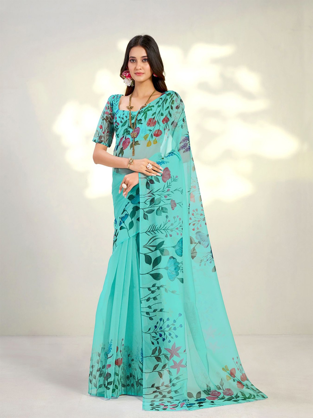 

Dori Floral Printed Organza Saree, Green