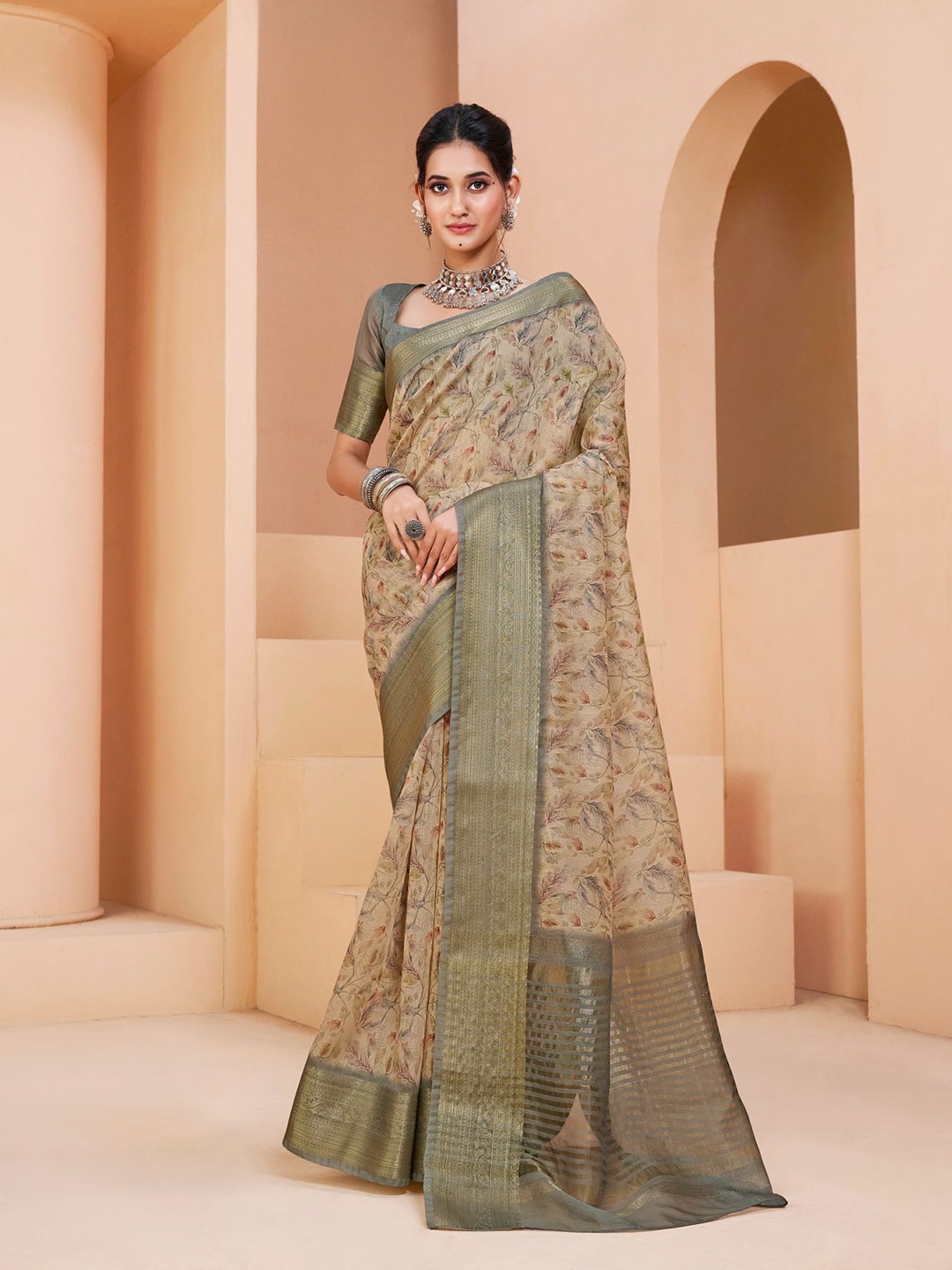 

Dori Floral Printed Zari Saree, Beige