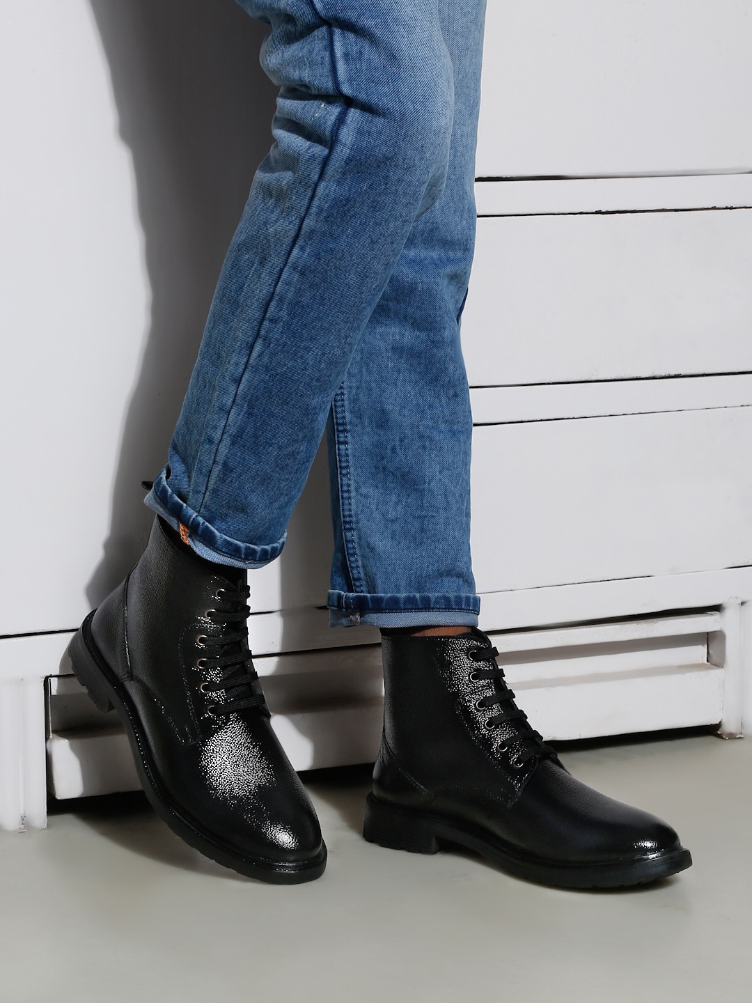

LOUIS STITCH Men Obsidian Mid Top Leather Block Heel Lace-Up Biker Boots, Black