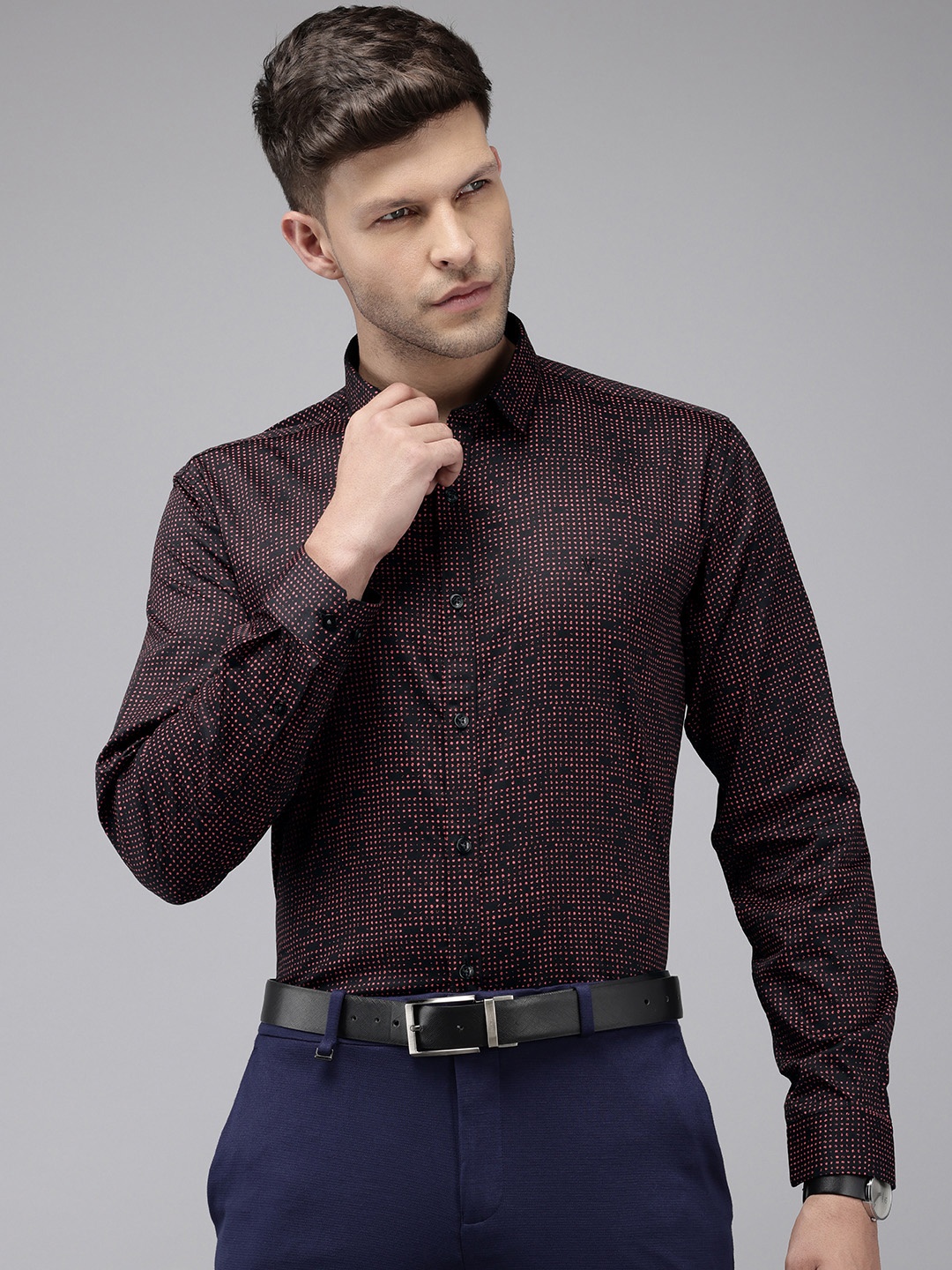 

V Dot Slim Fit Printed Pure Cotton Formal Shirt, Black