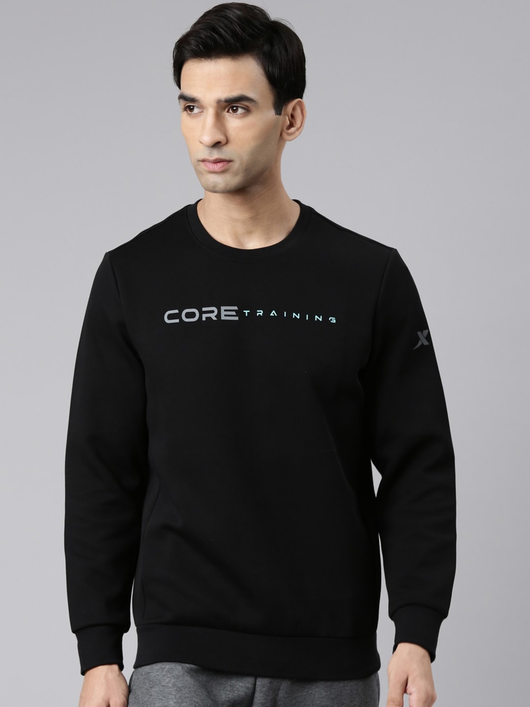 

Xtep Typography Printed Round Neck Sweatshirt, Black
