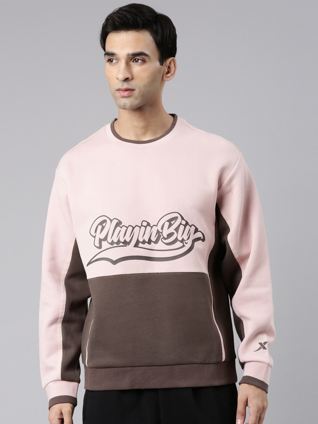 

Xtep Typography Printed Round Neck Sweatshirt, Pink