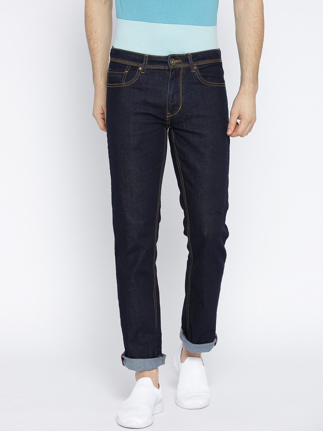 

Being Human Men Blue Regular Fit Mid-Rise Clean Look Stretchable Jeans