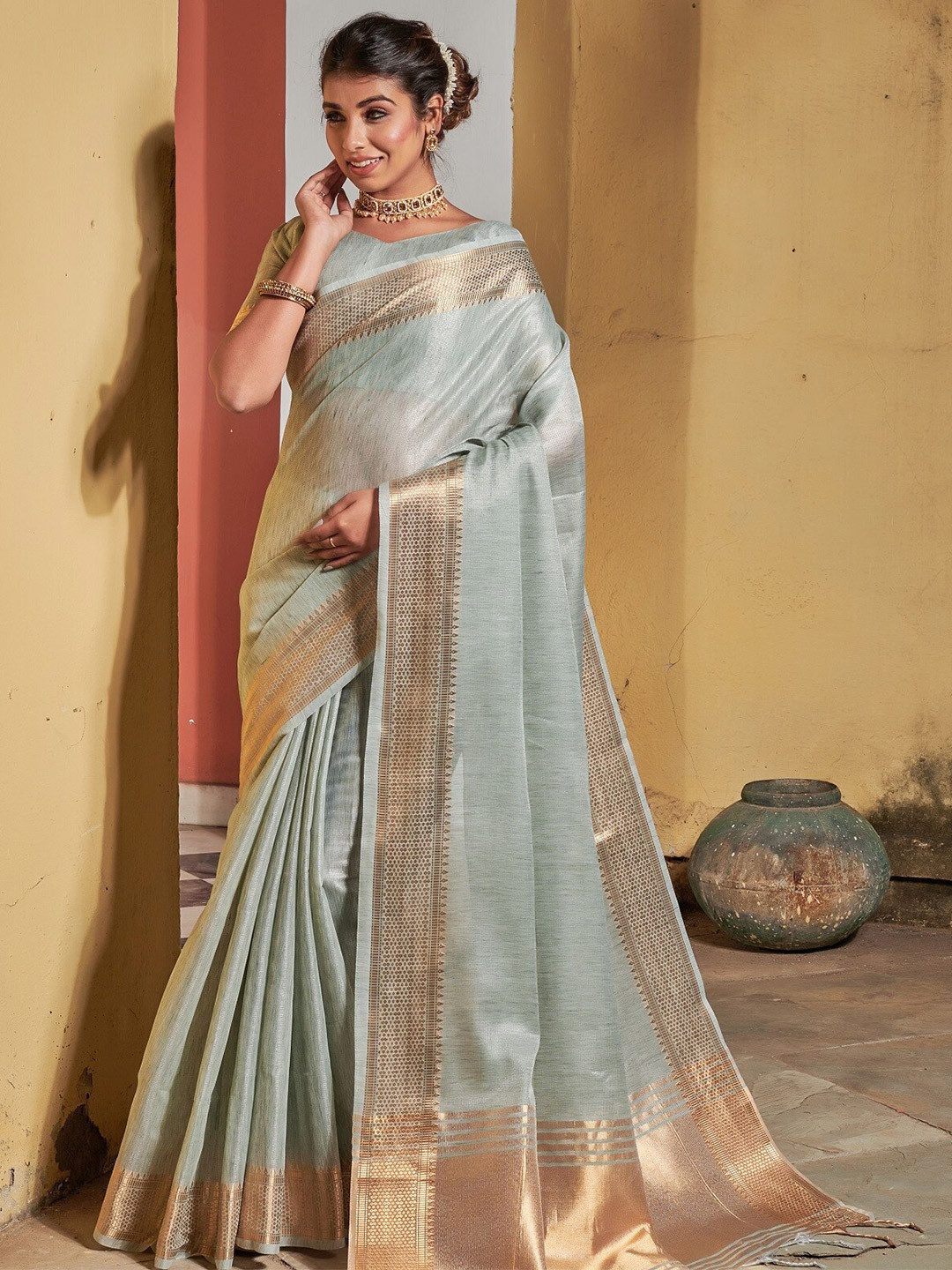 

Anouk Grey Zari Silk Blend Banarasi Saree