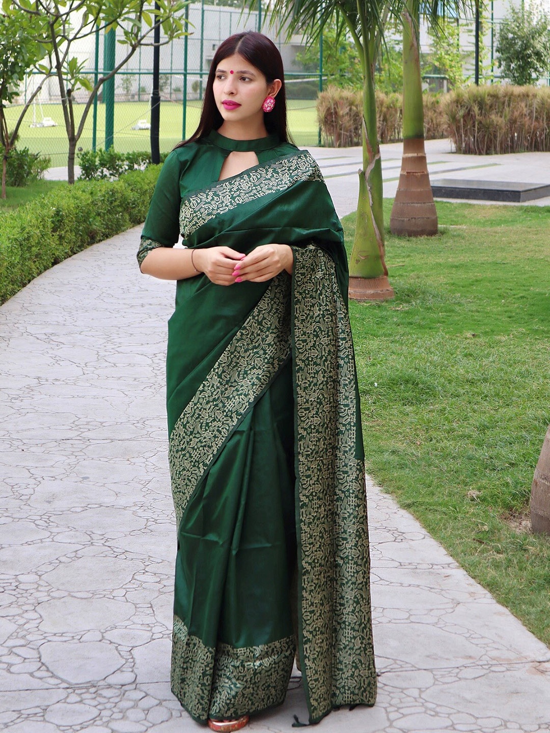 

Anouk Green Ethnic Motifs Printed Banarasi Saree