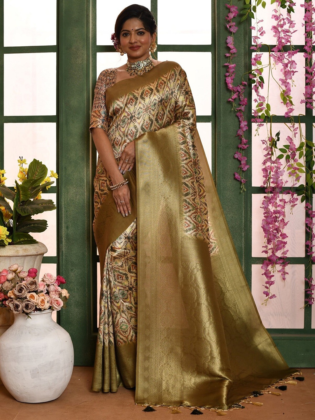 

Anouk Cream Ethnic Motifs Printed Zari Banarasi Saree